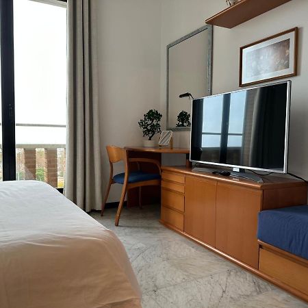 Lets Holidays Apartment Sea Views In Βαρκελώνη Εξωτερικό φωτογραφία